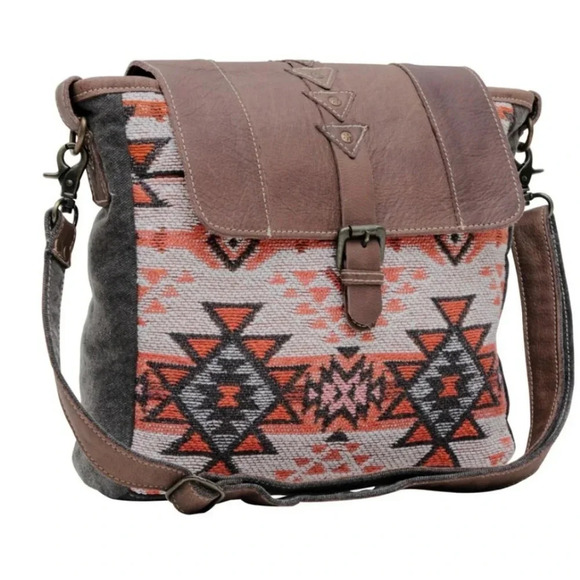 NWT Myra Bag Boho Leather & Canvas Shoulder Bag - Picture 3 of 7